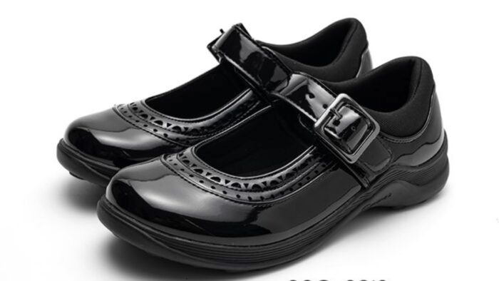 Girls black dress school Shoe